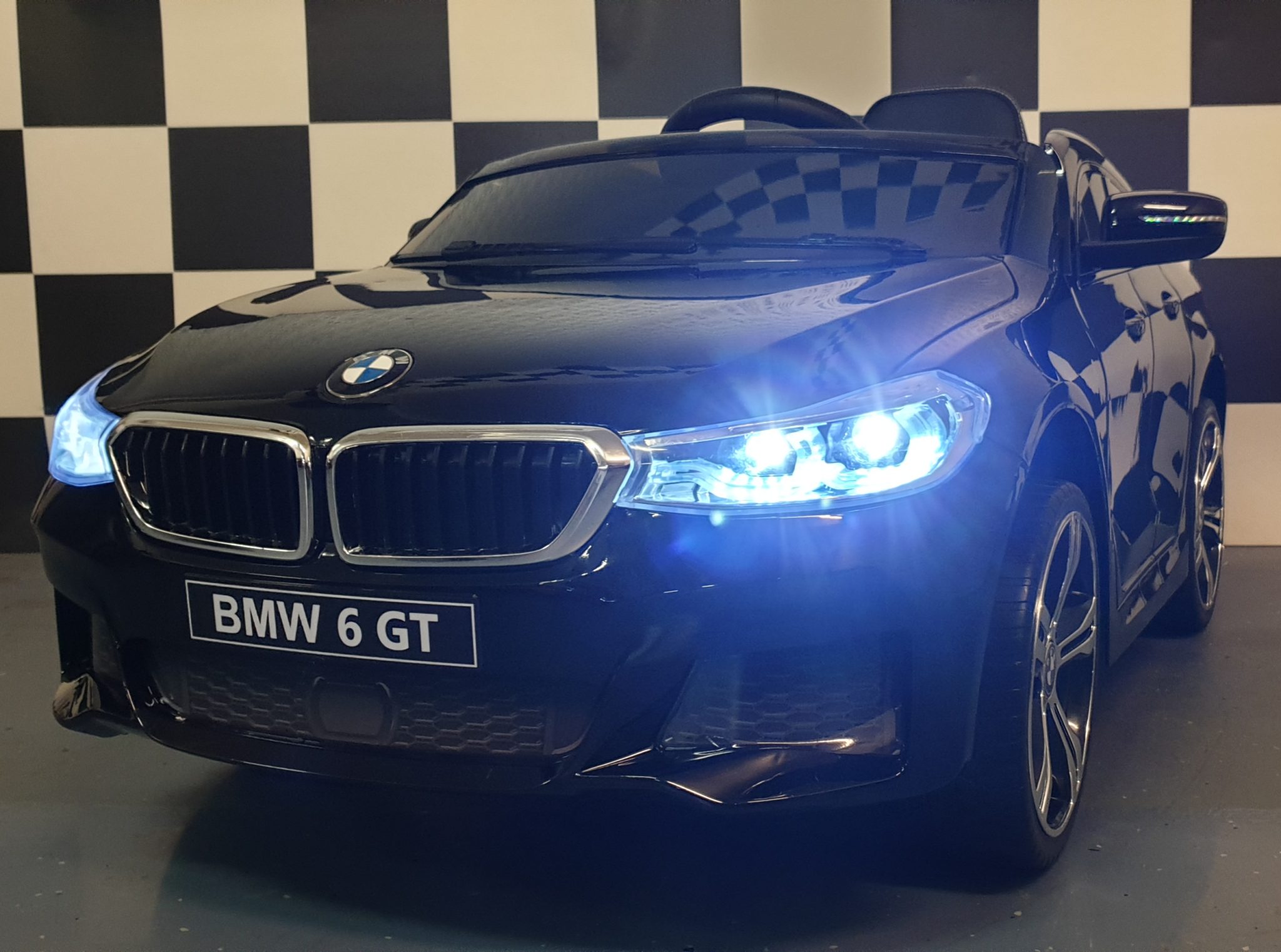 Kinderauto BMW GT 12V, zwart gelakt