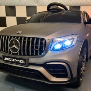 Elektrische kinderauto Mercedes GLC 63 AMG matgrijs