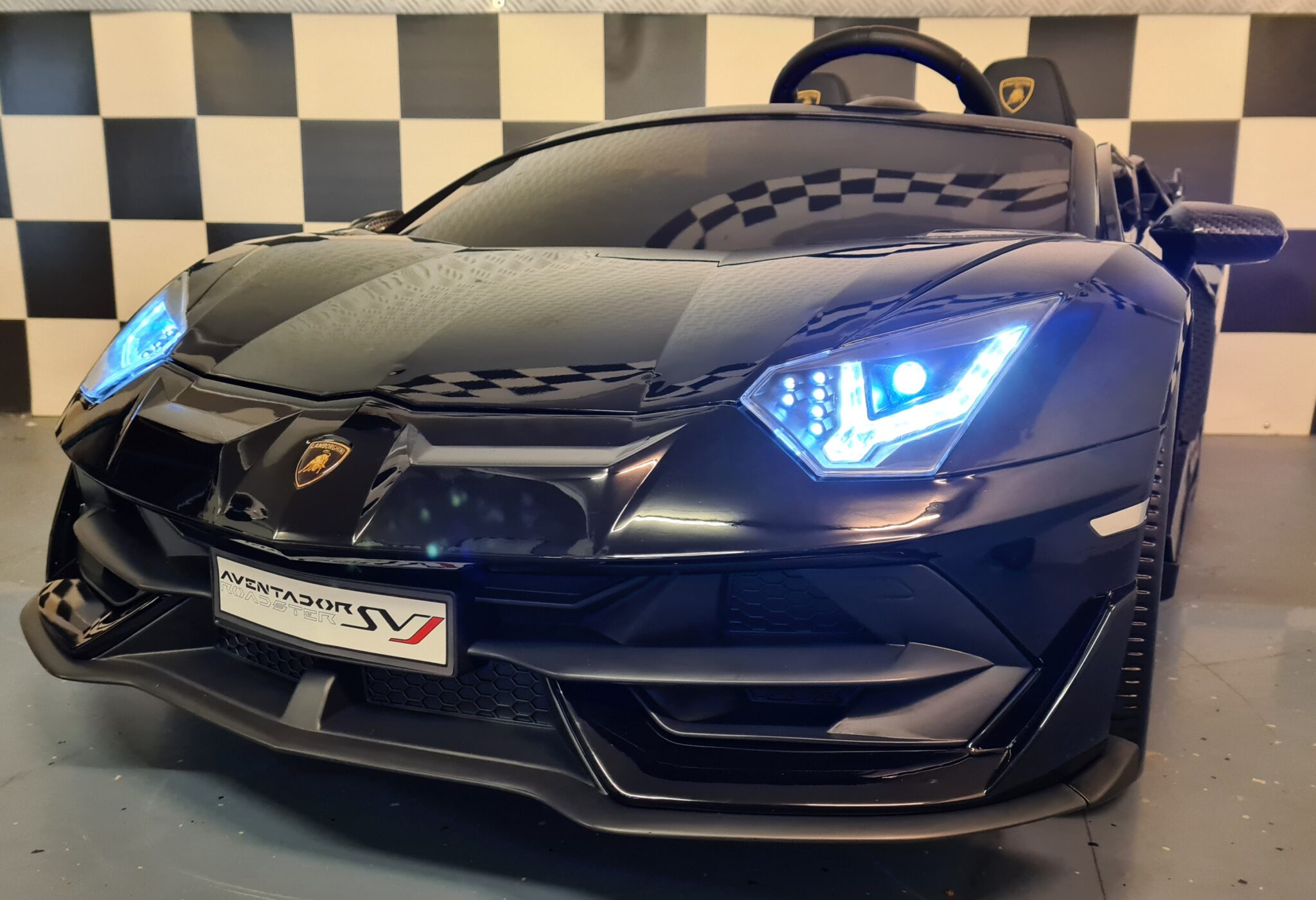 24 volt Lamborghini Aventador voor 2 personen met driftfunctie, metallic zwart